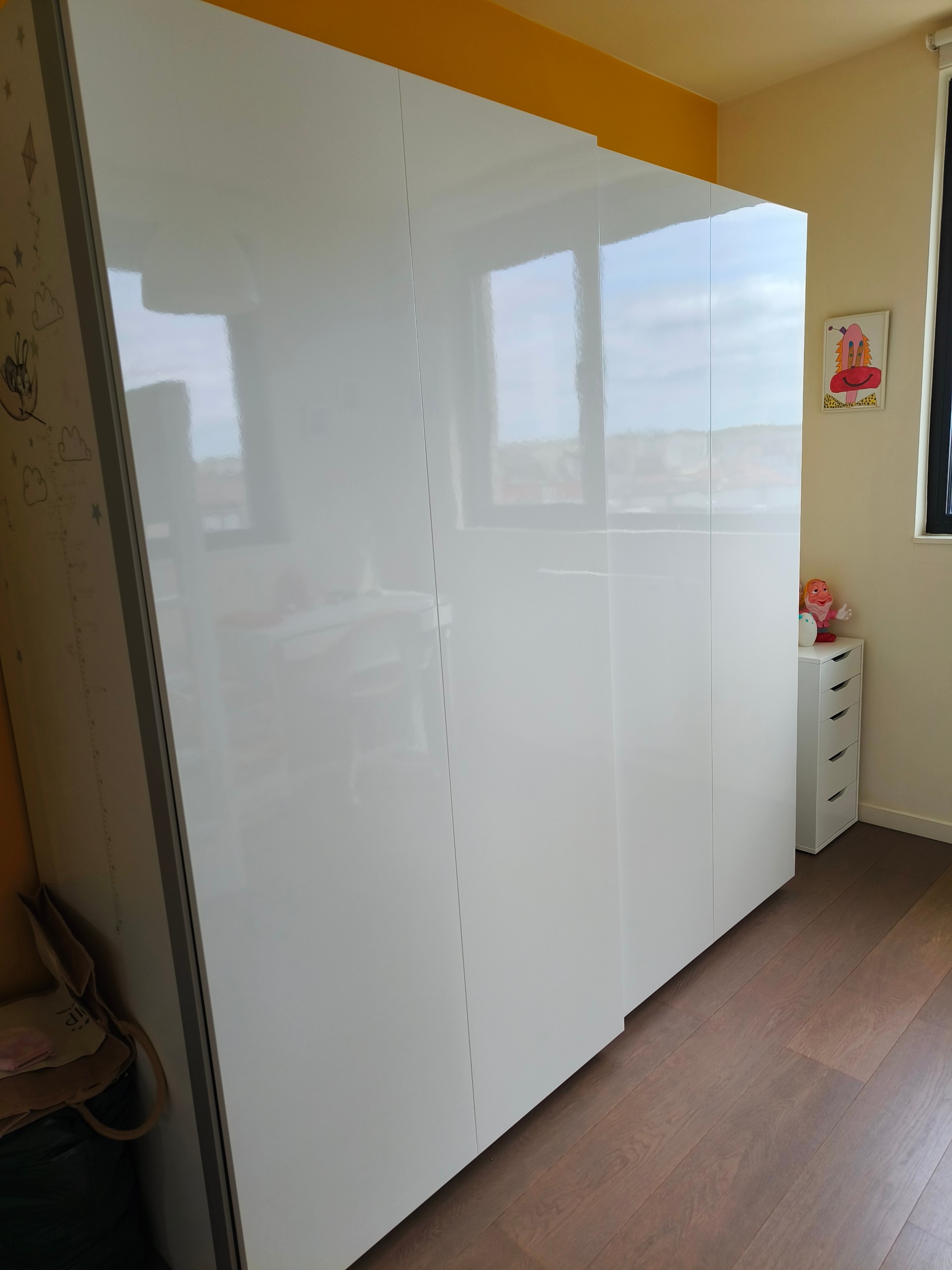 Seller photo