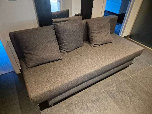 Seller photo