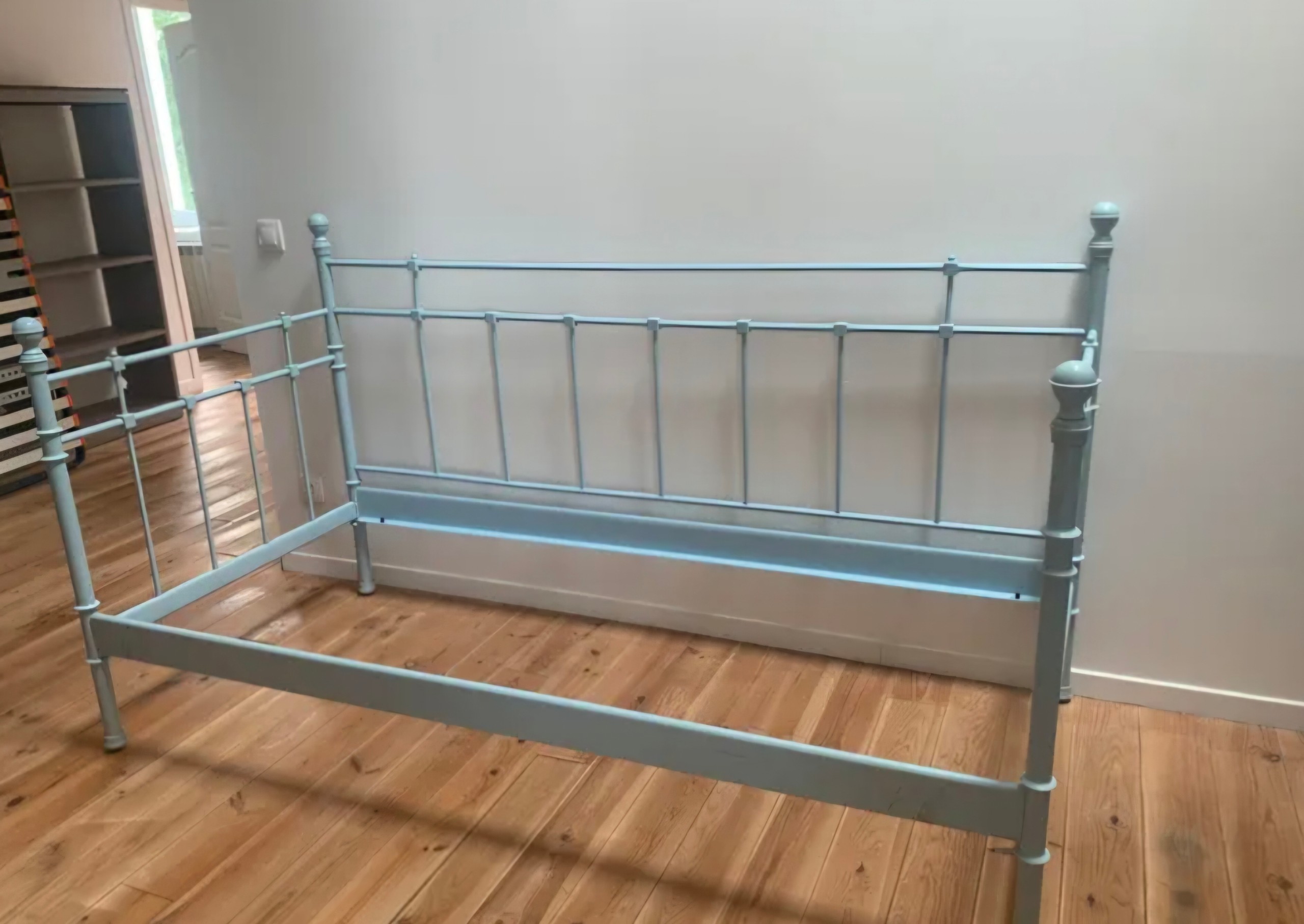 Seller photo