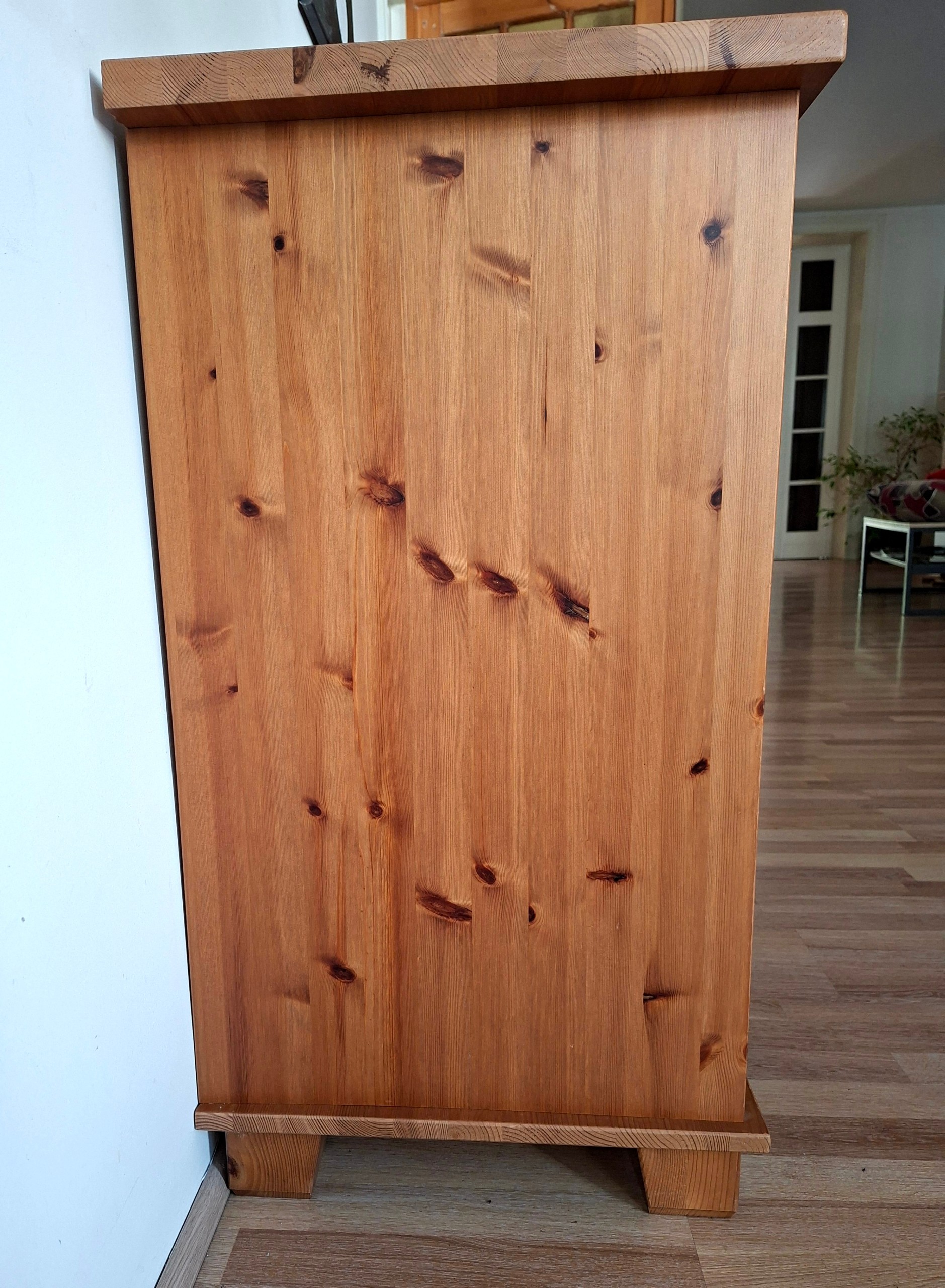 Seller photo