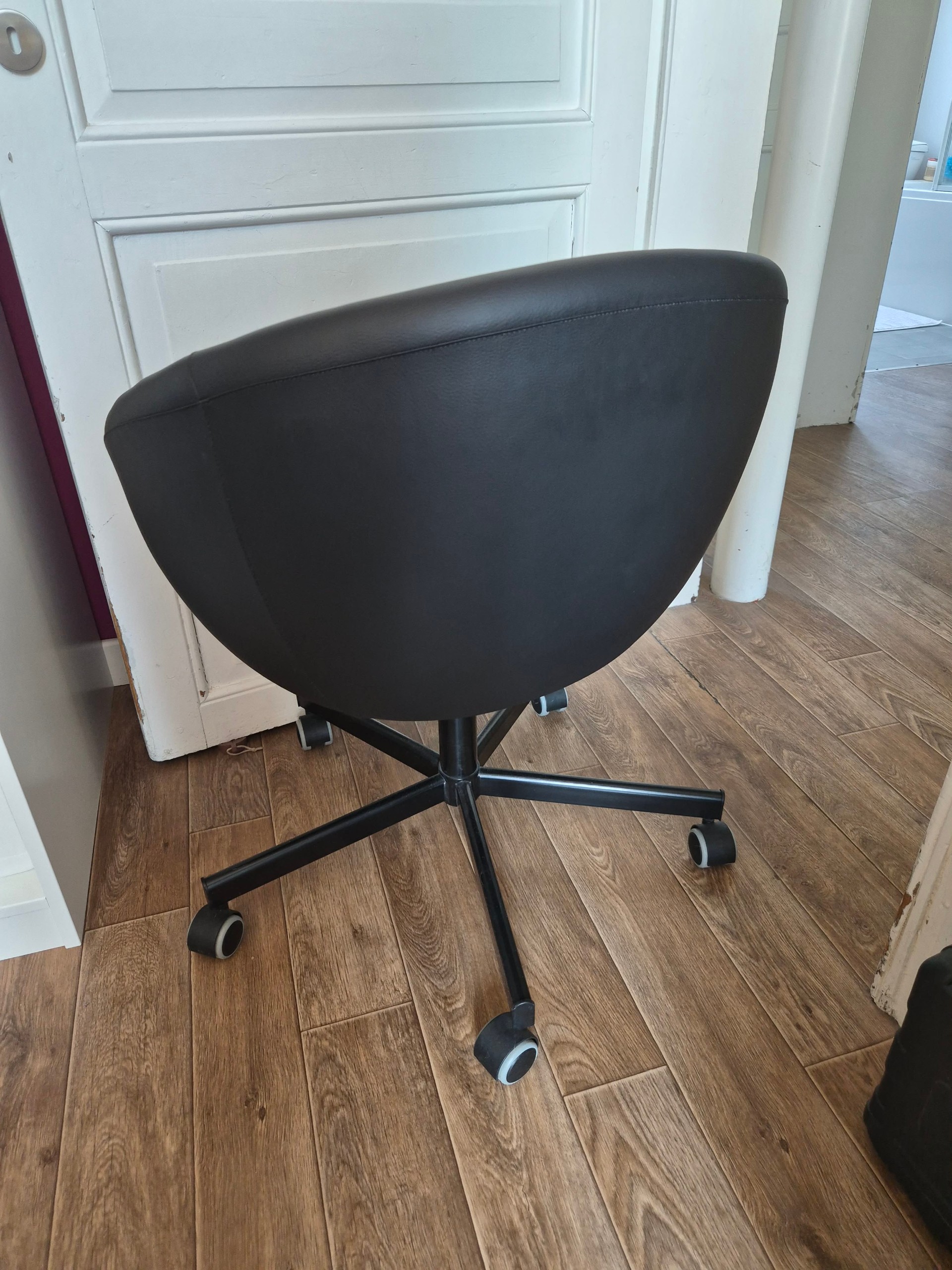 Seller photo