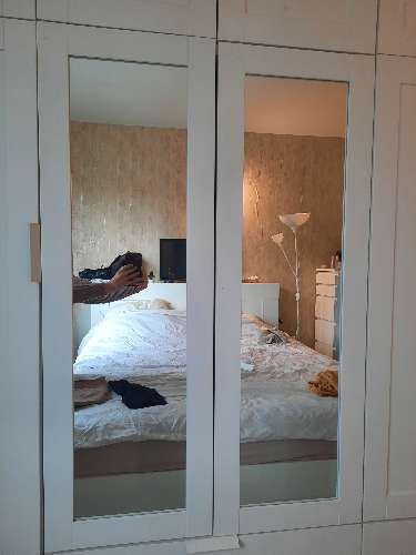Seller photo