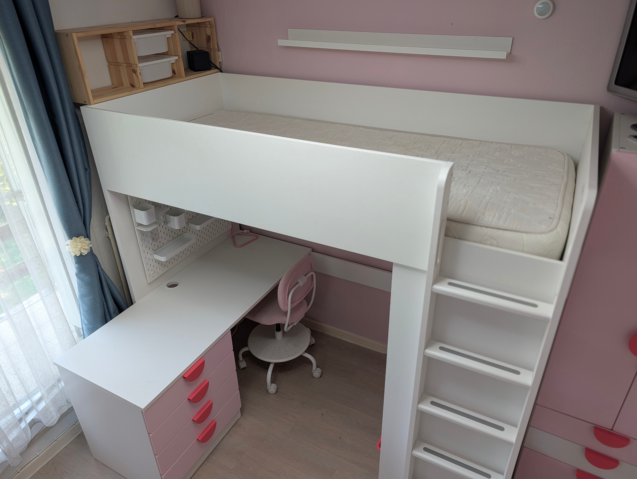 Seller photo