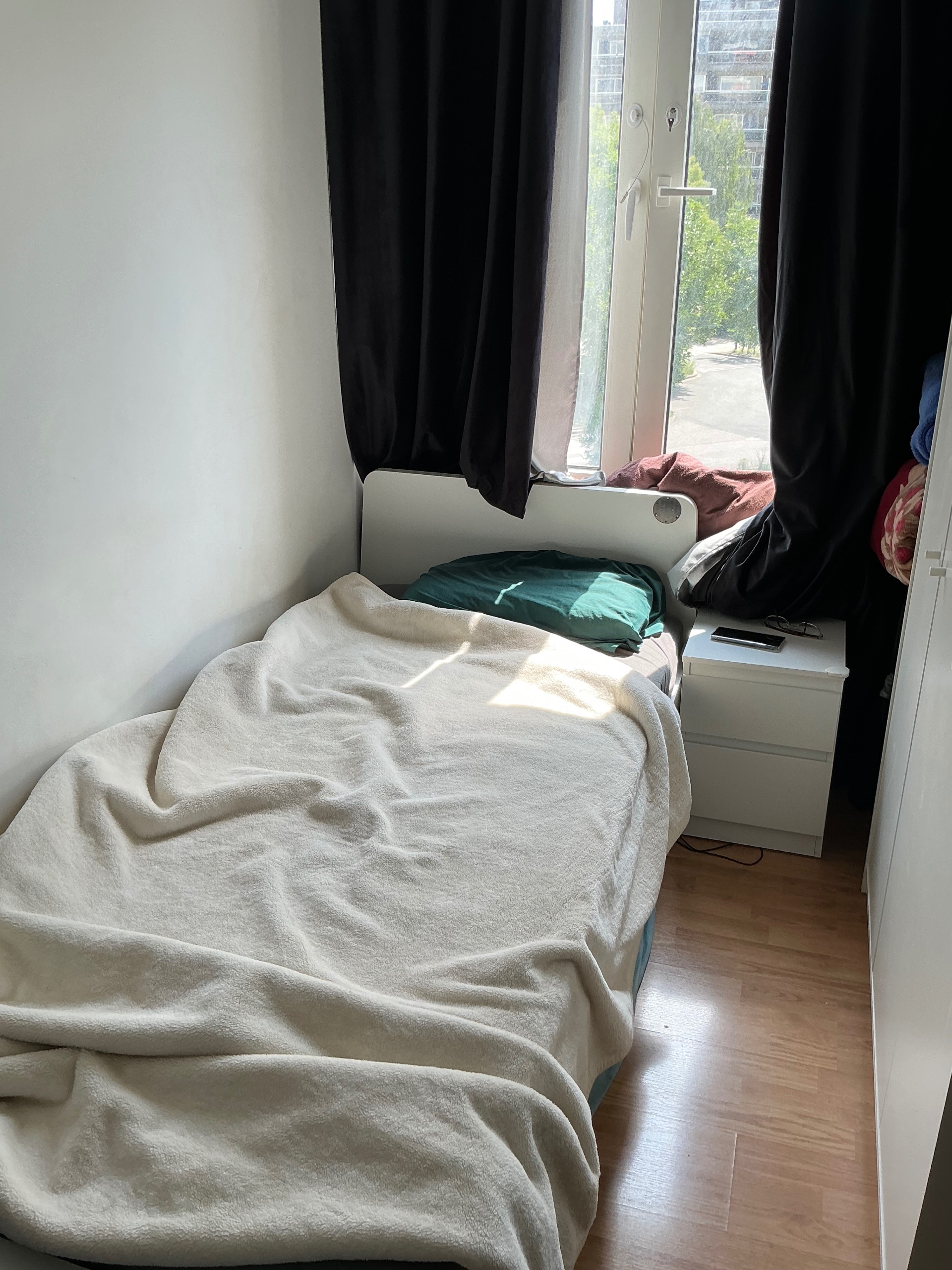 Seller photo