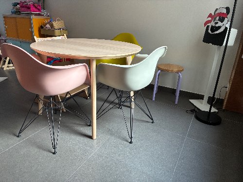 Seller photo