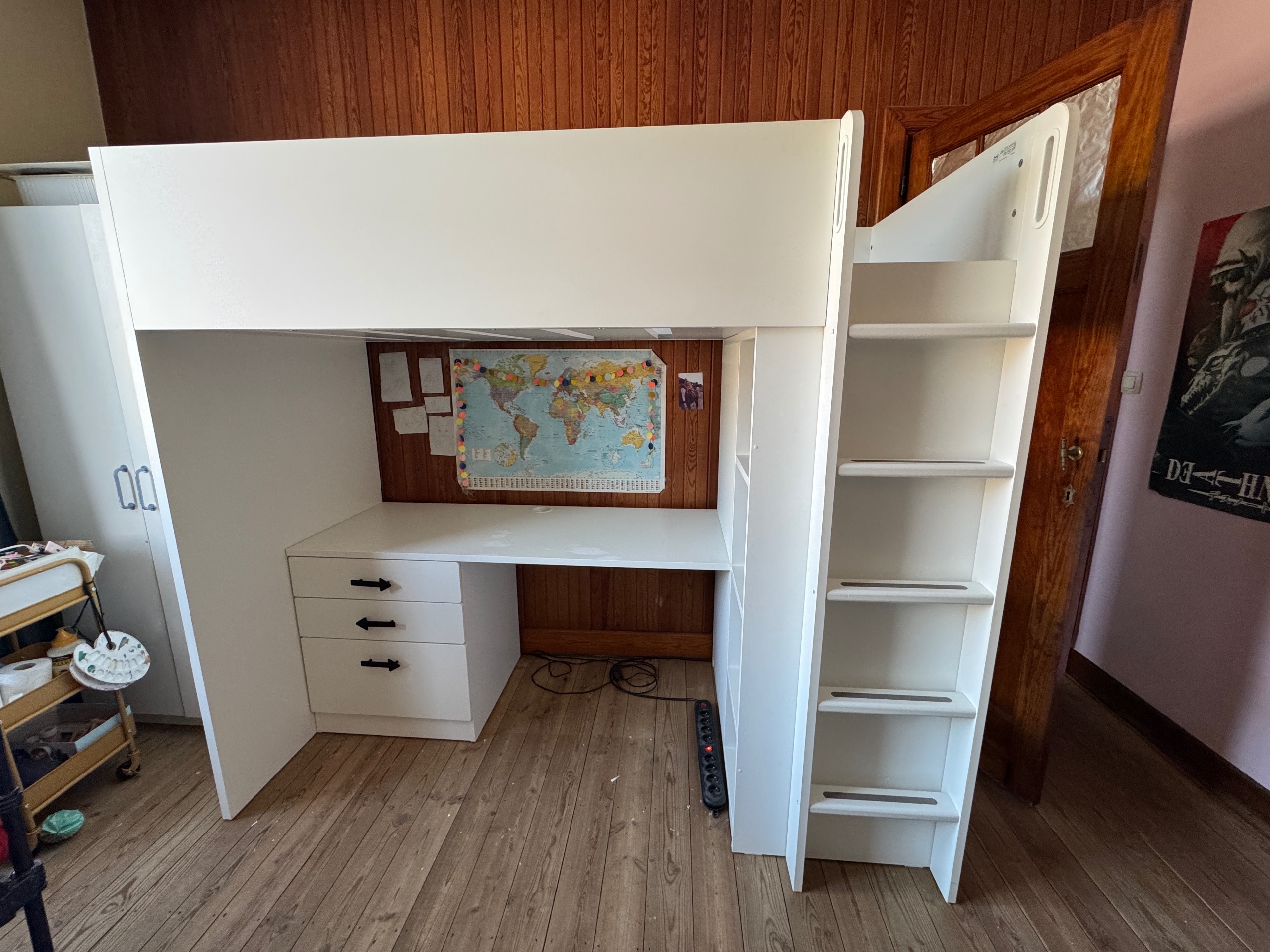 Seller photo