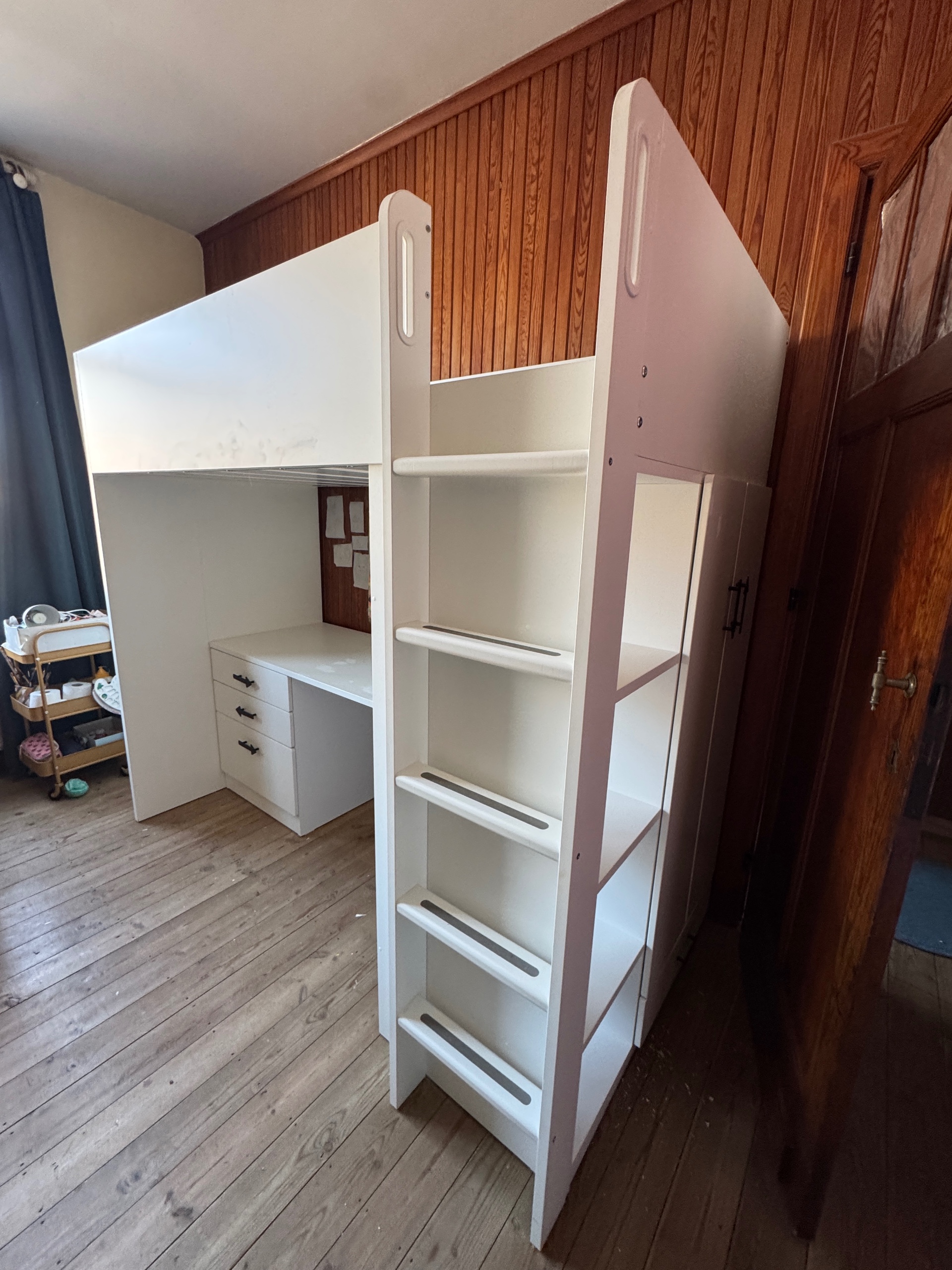 Seller photo