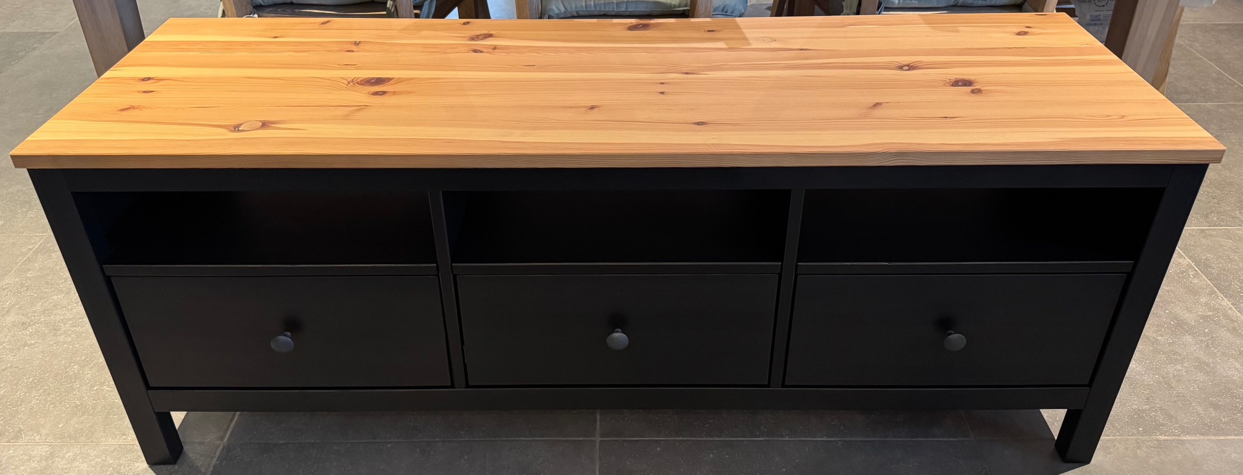 Seller photo