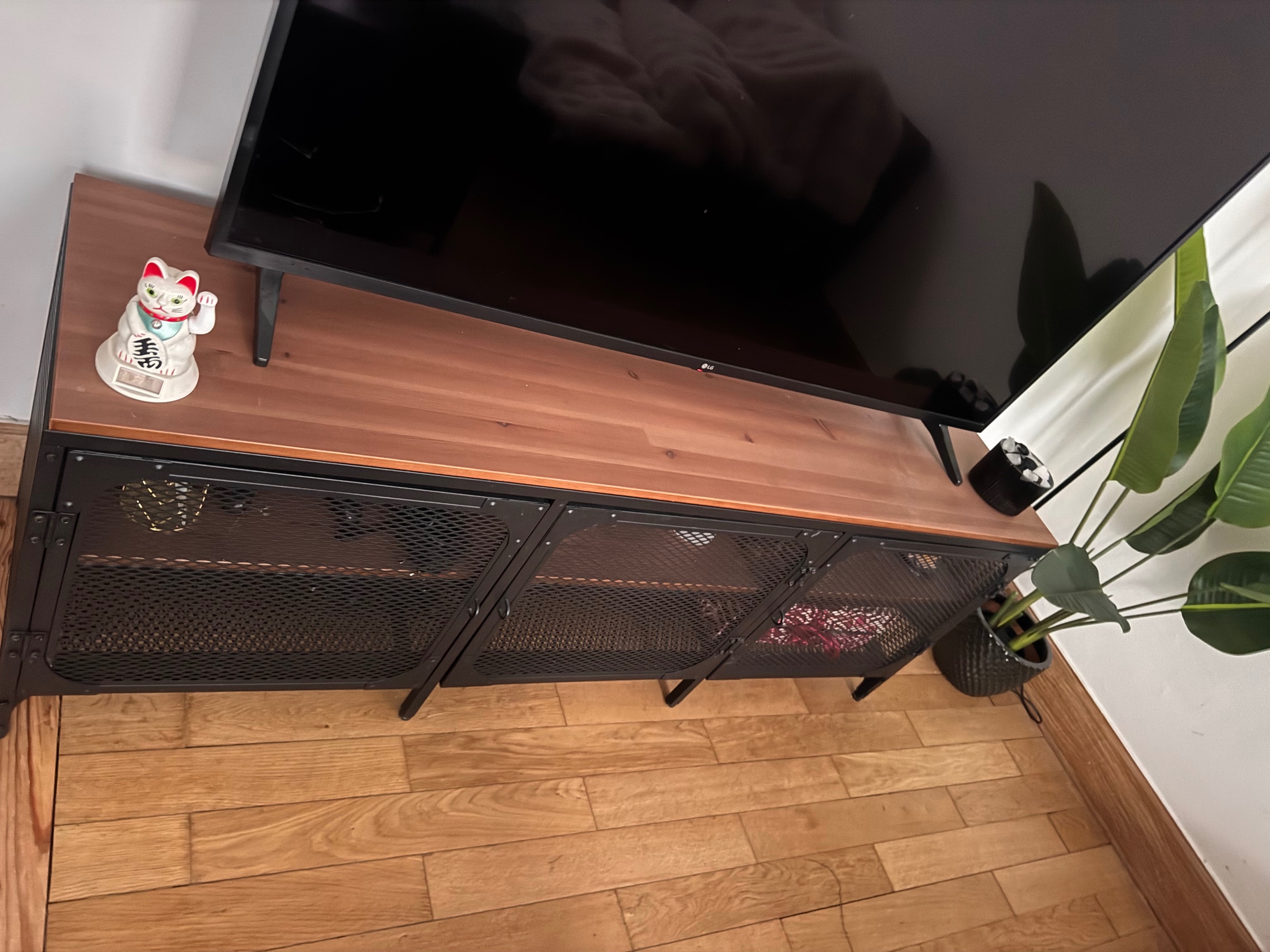 Seller photo