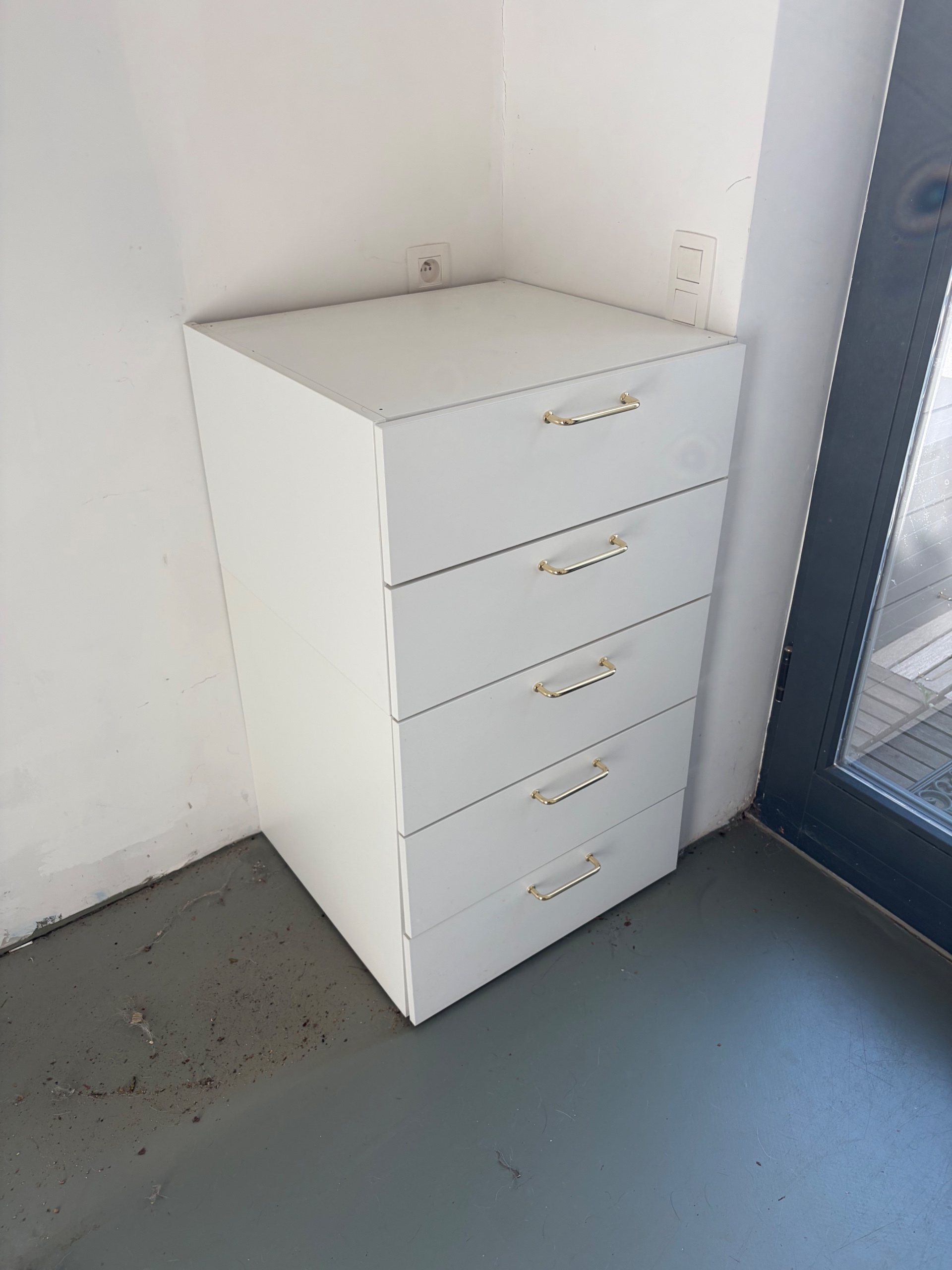 Seller photo