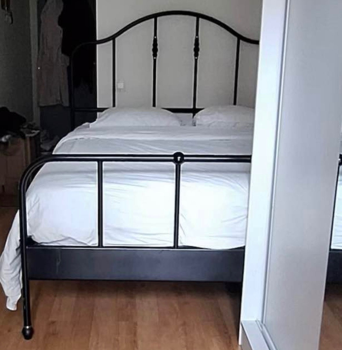 Seller photo