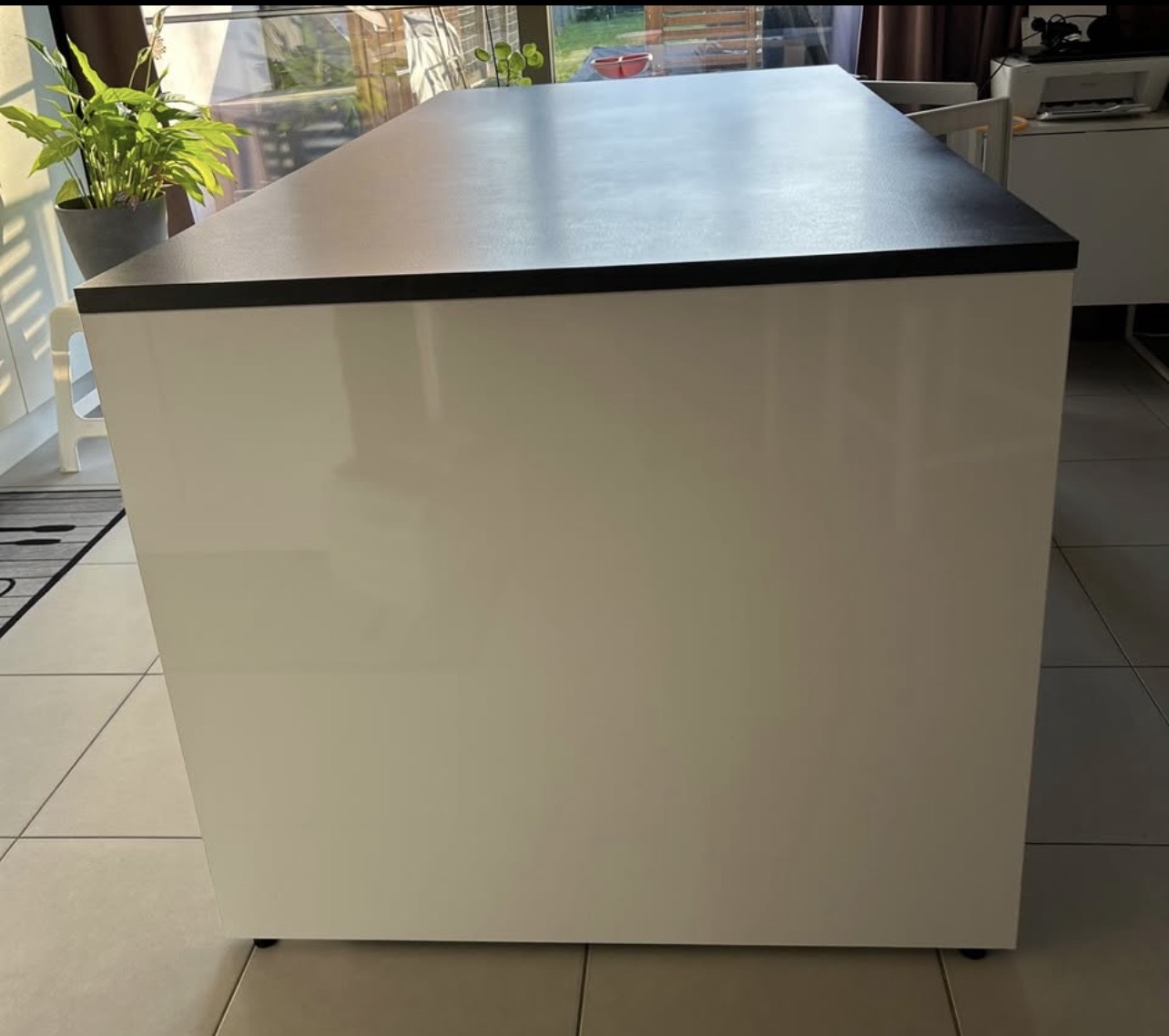 Seller photo