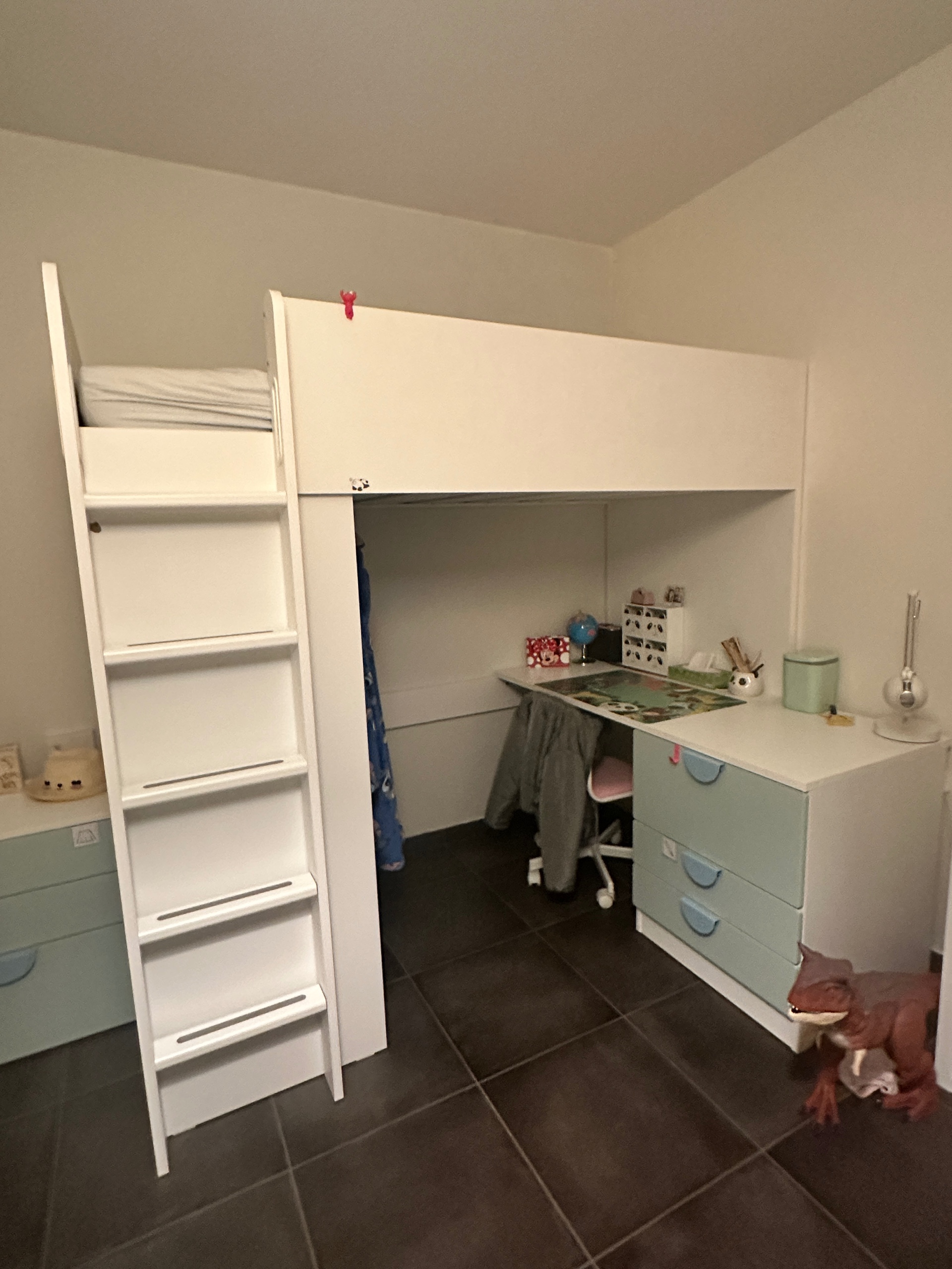 Seller photo