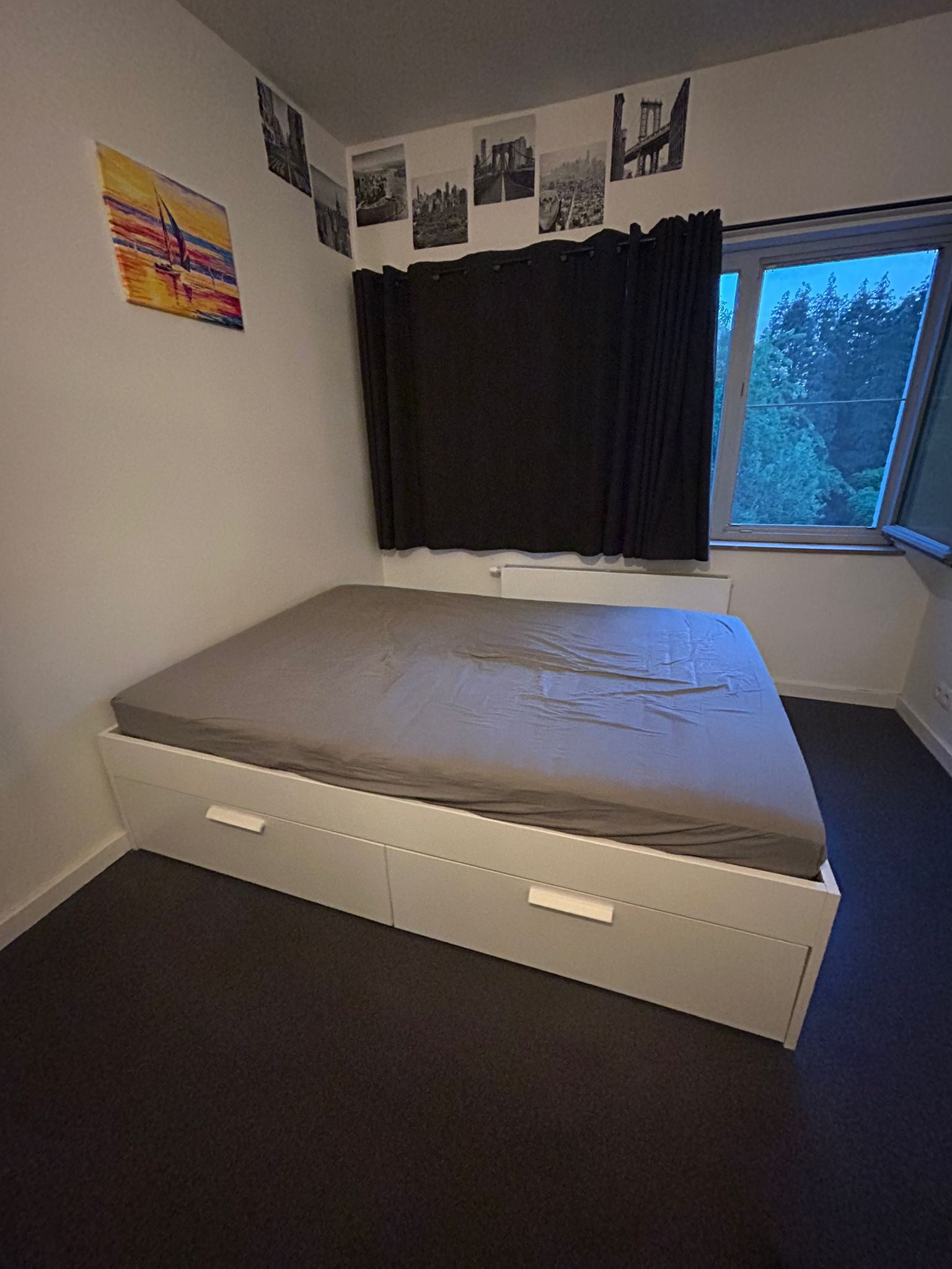 Seller photo