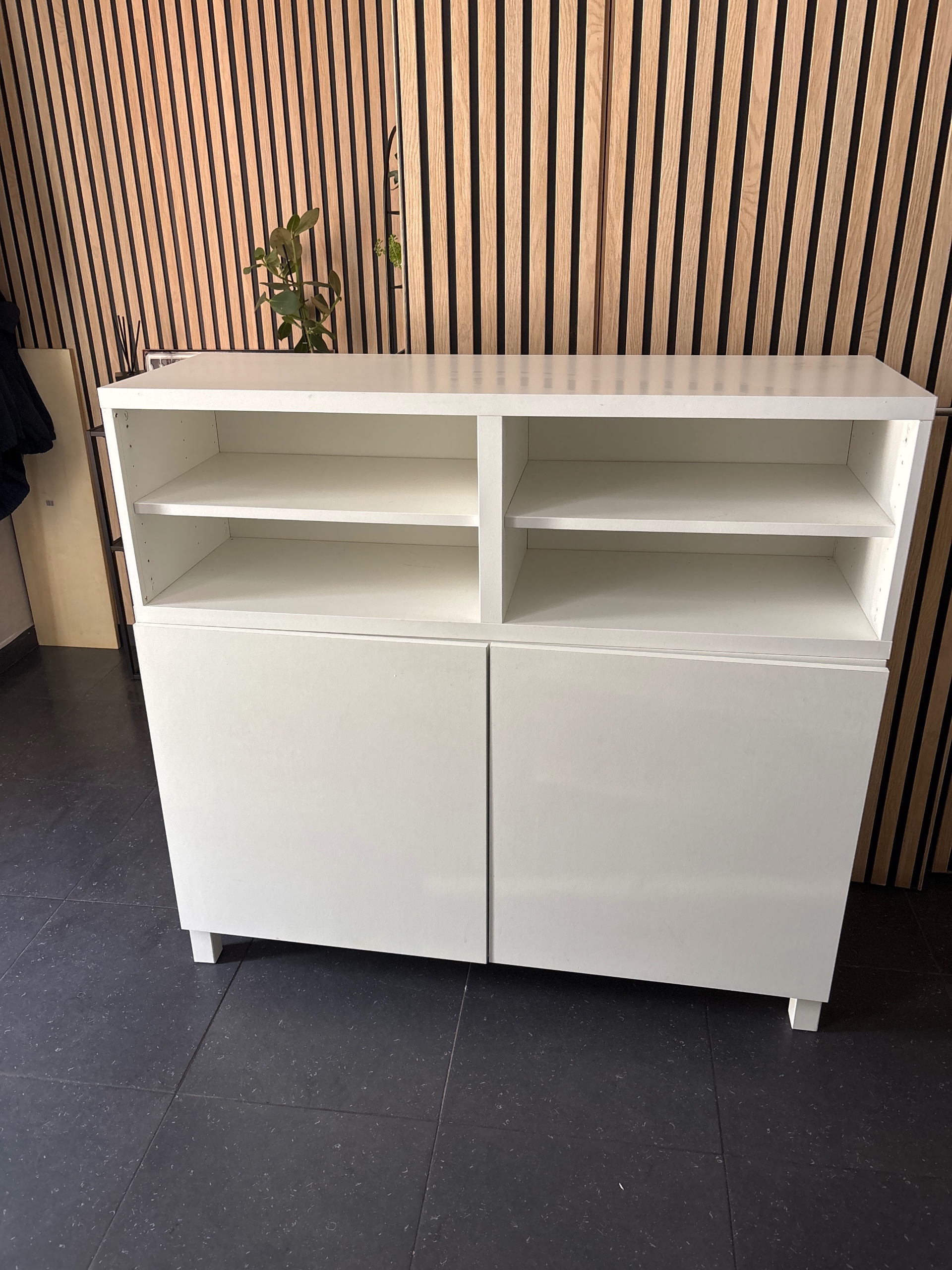 Seller photo