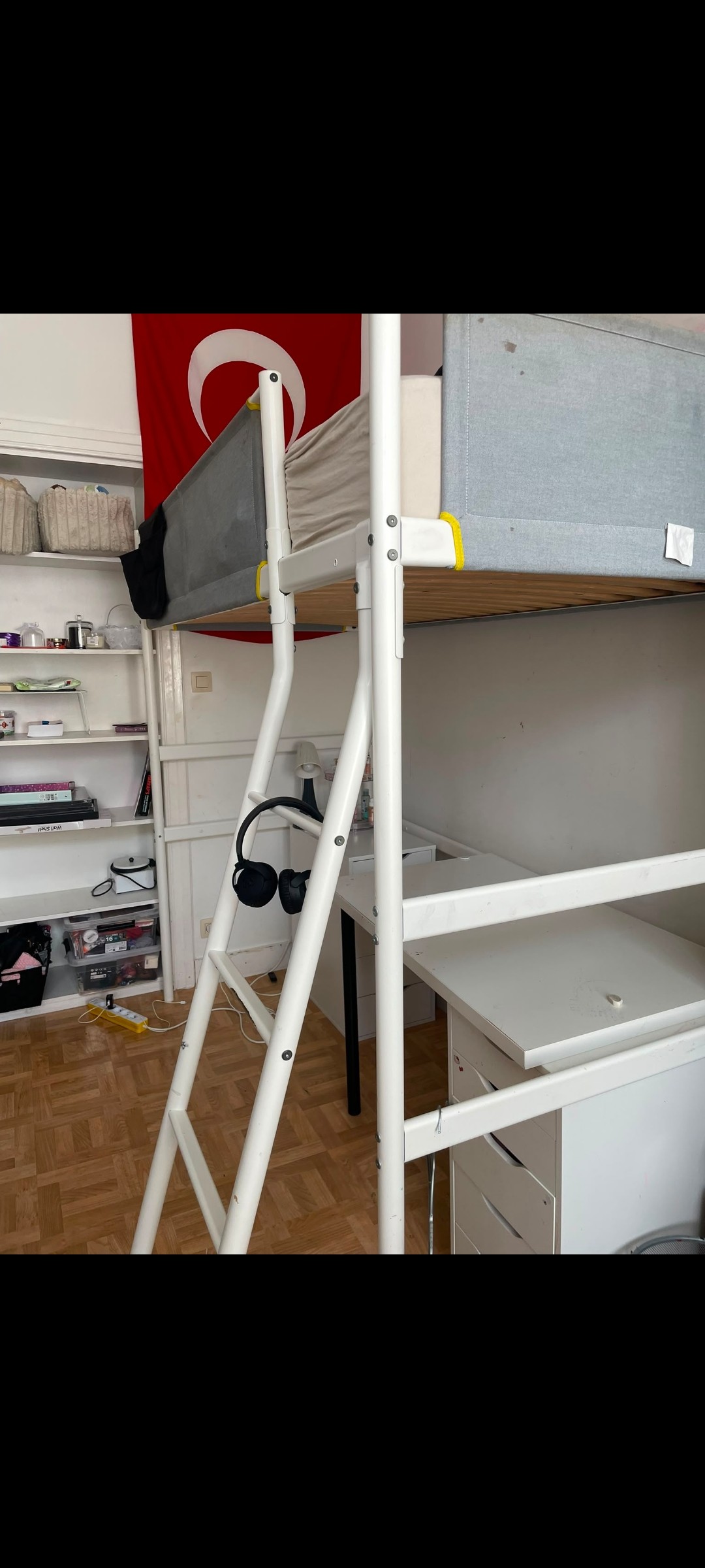 Seller photo