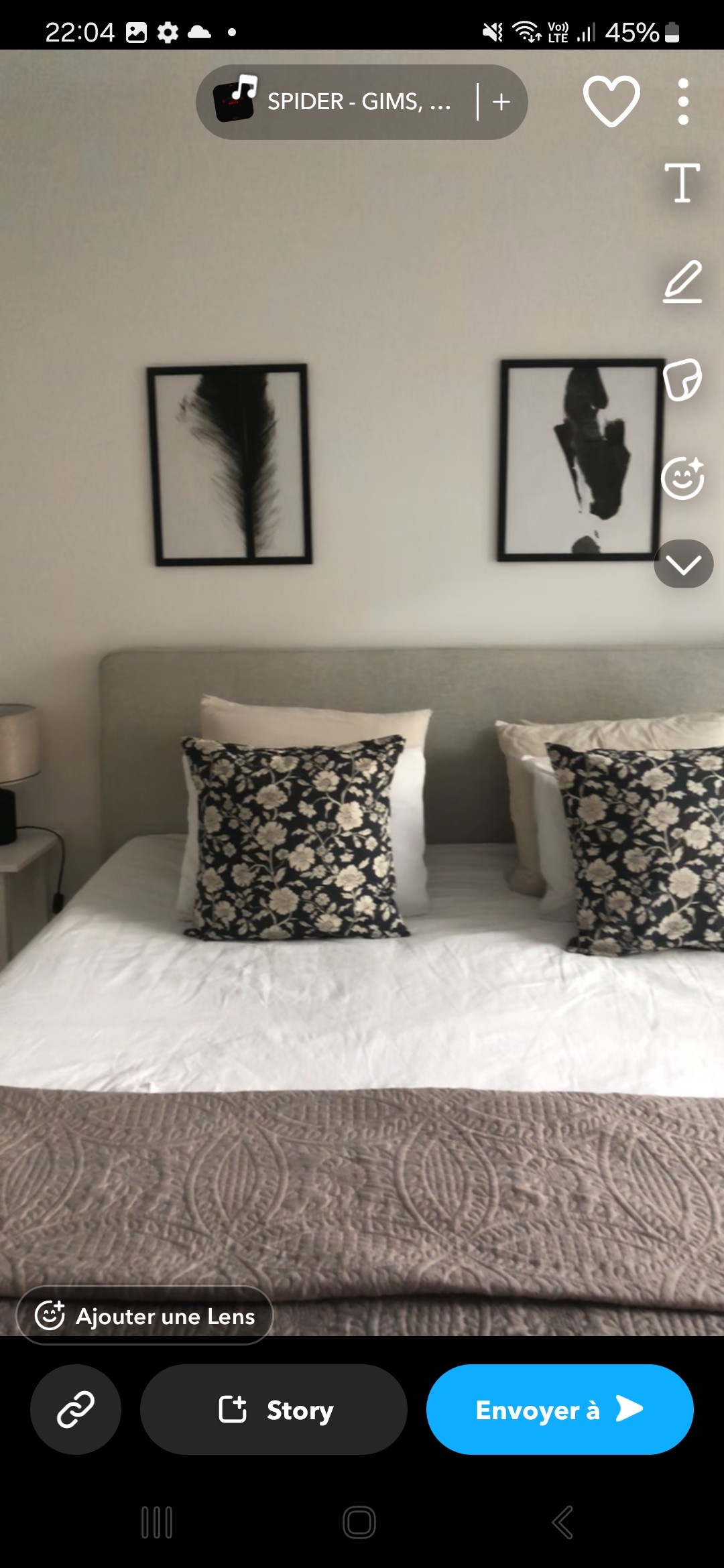 Seller photo
