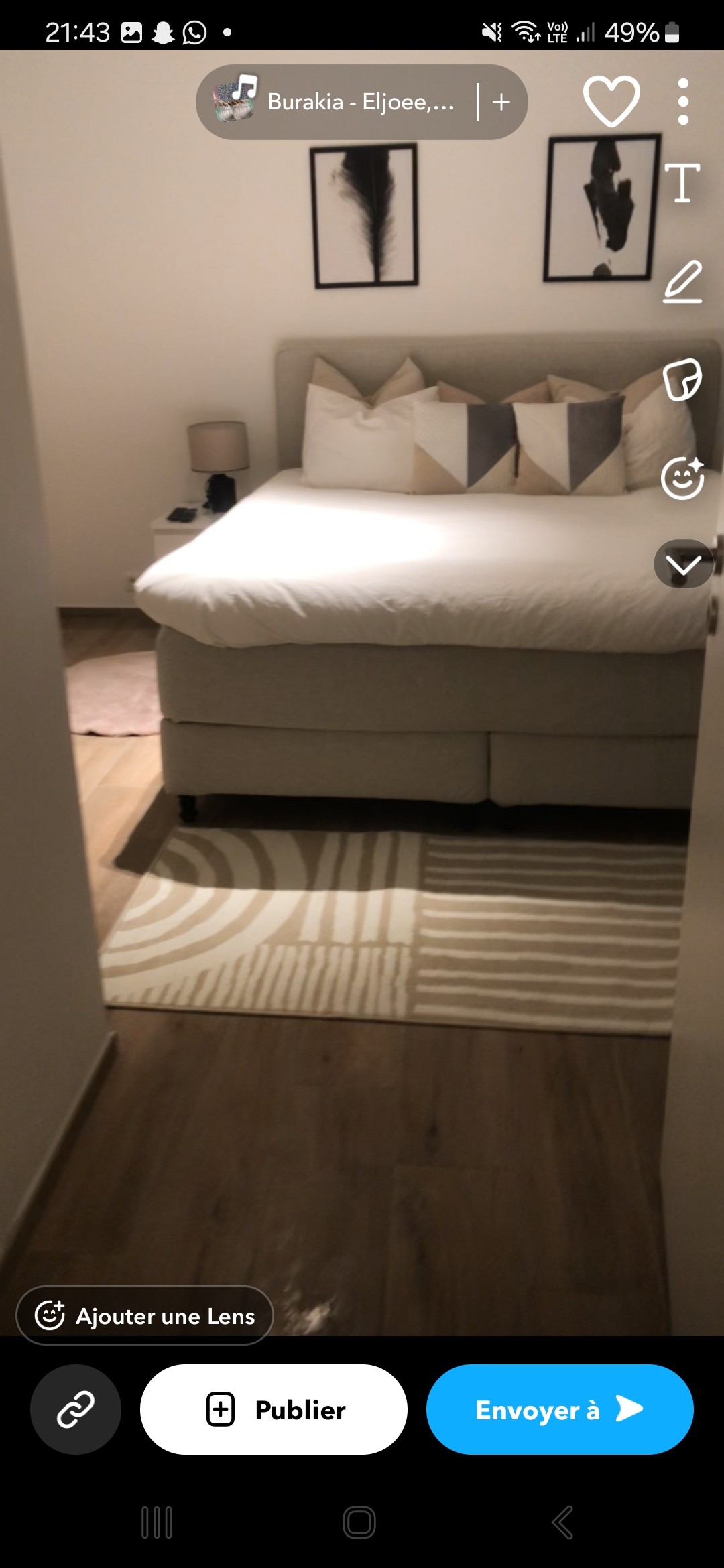 Seller photo