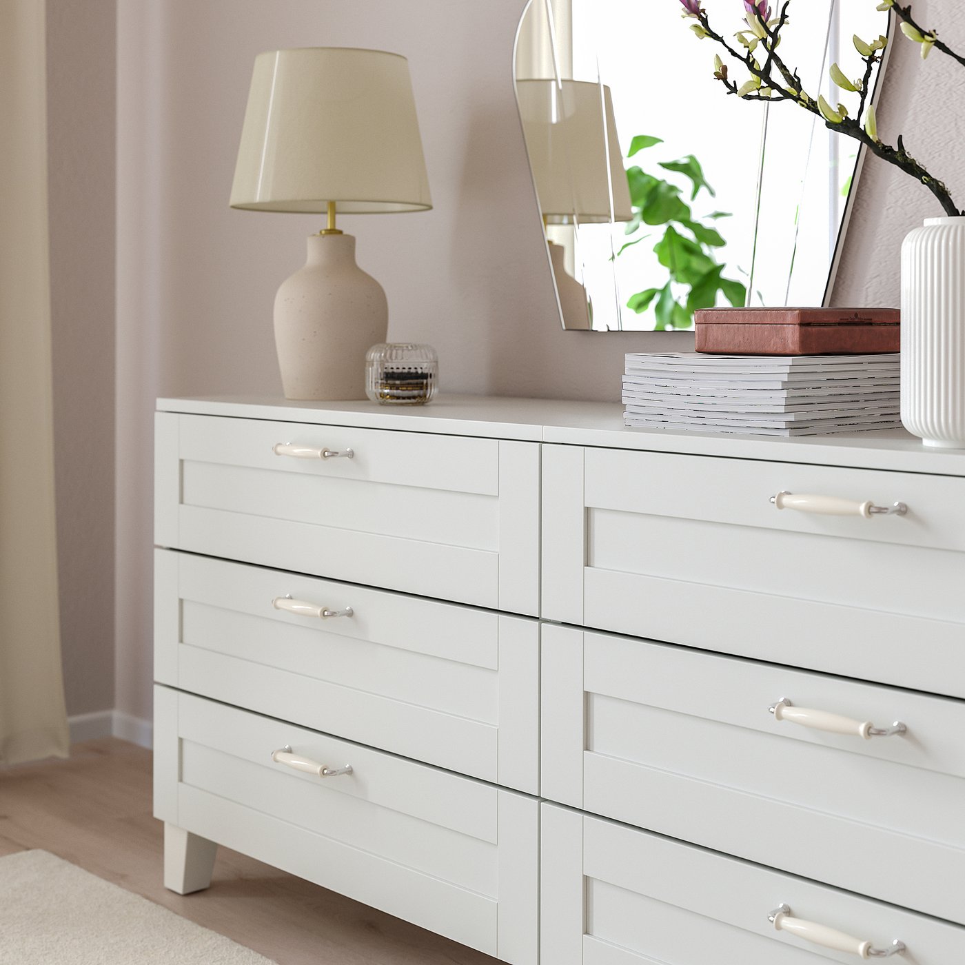 IKEA catalogue photo
