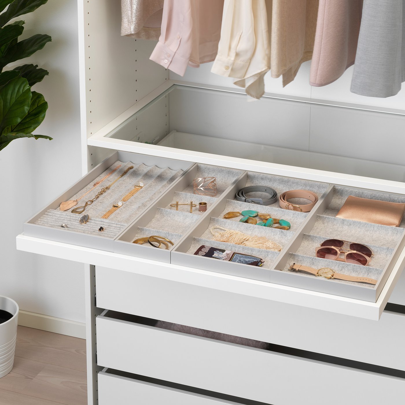 IKEA catalogue photo
