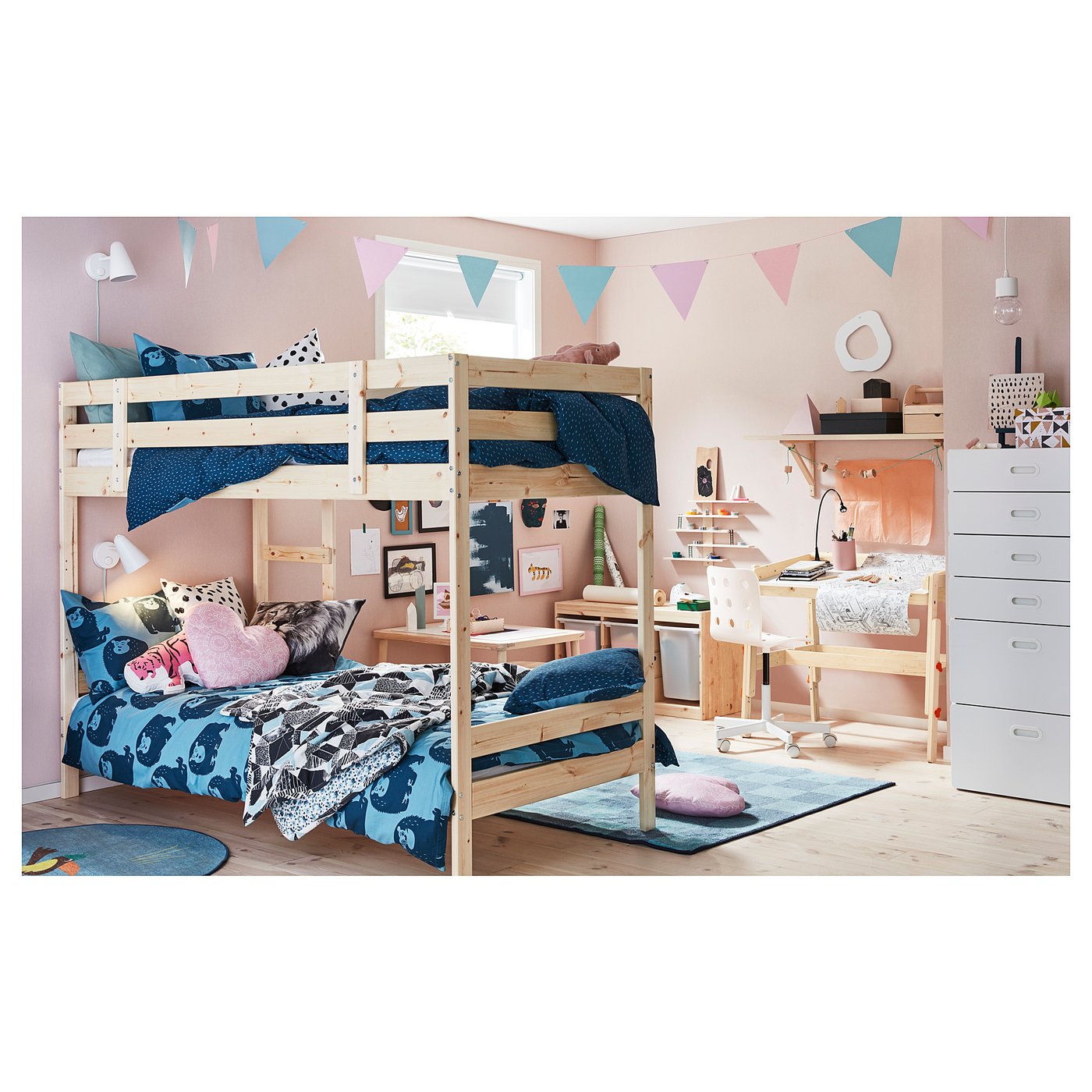 IKEA catalogue photo