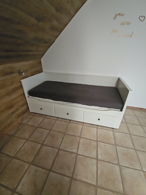 Seller photo