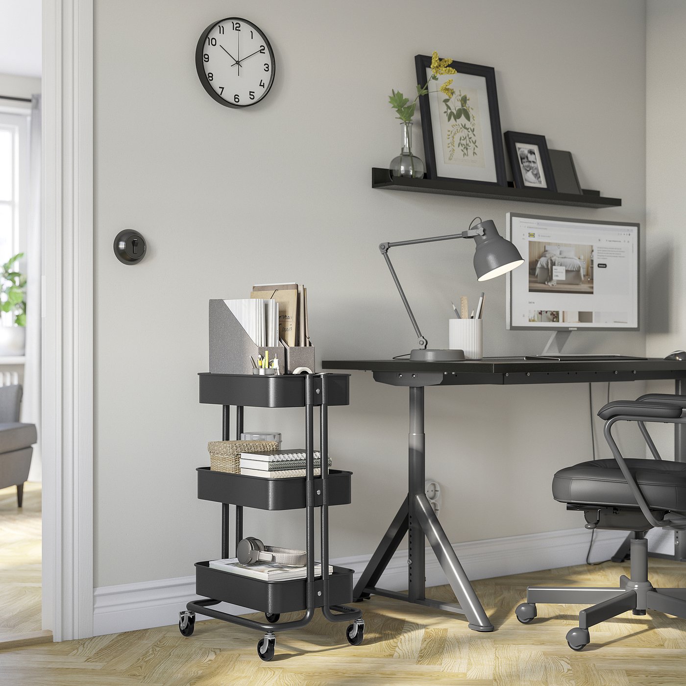 IKEA catalogue photo