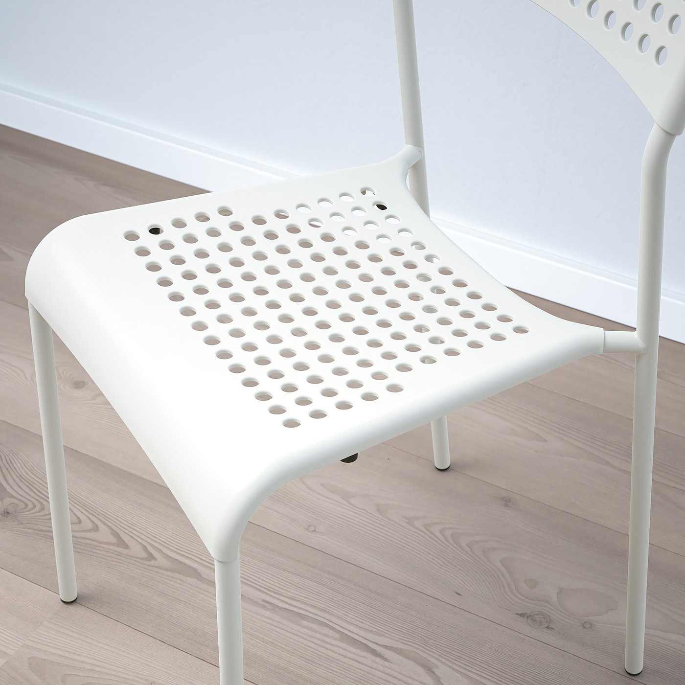 IKEA catalogue photo