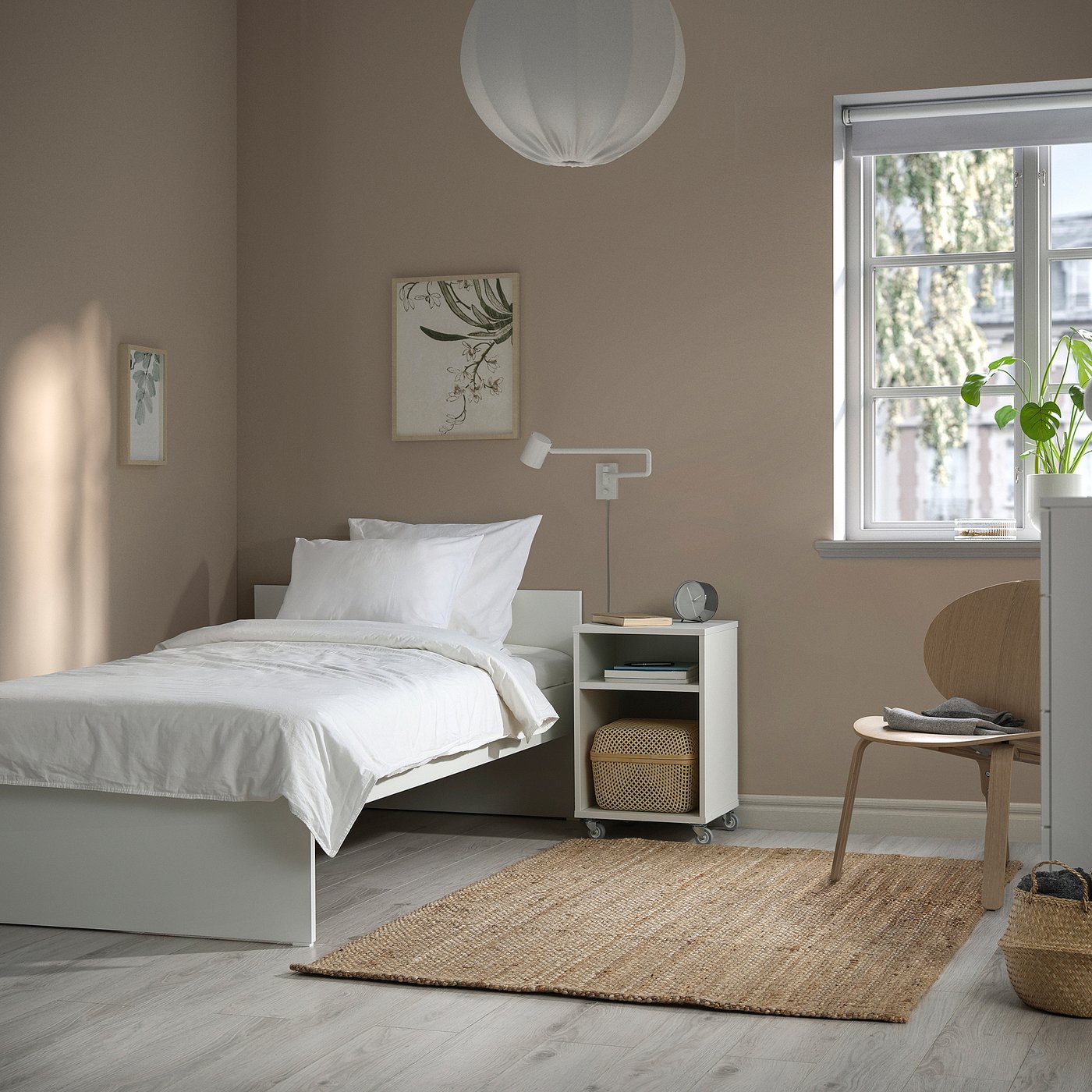 IKEA catalogue photo